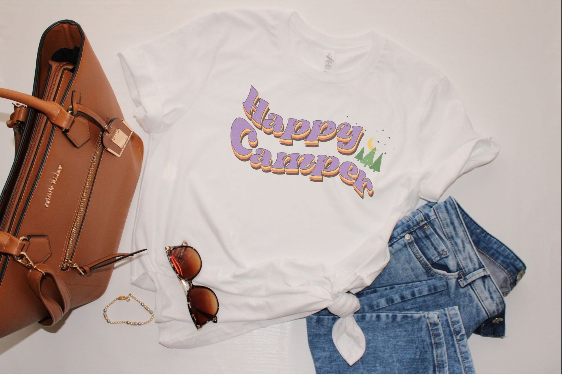 Happy Camper T-Shirt, Summer Vibes Tshirt, Summer Camp Shirt Vintage, T Shirt Men Vintage, T Shirts for Women Vintage, Hiking Trip, Retro